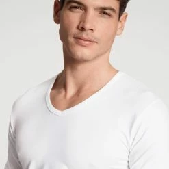 Calida Natural Benefit V-Shirt, 2-Pack 9 Calida Natural Benefit V-Shirt, 2-Pack -CALIDA shop Calida Natural Benefit V Shirt 3er Pack weiss 14241 001