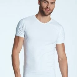Tommy Hilfiger Premium Essentials T-Shirt, 3er-Pack 7 Tommy Hilfiger Premium Essentials T-Shirt, 3er-Pack -CALIDA shop Tommy Hilfiger Premium Essentials T Shirt 3er Pack weiss 2S87905187 100 3