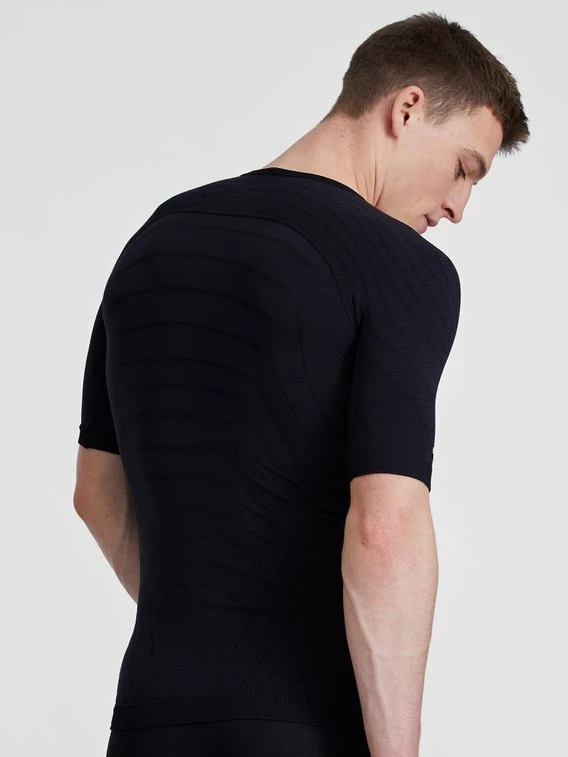 UYN Motyon 2.0 Shortsleeve 2 UYN Motyon 2.0 Shortsleeve – Bild 2